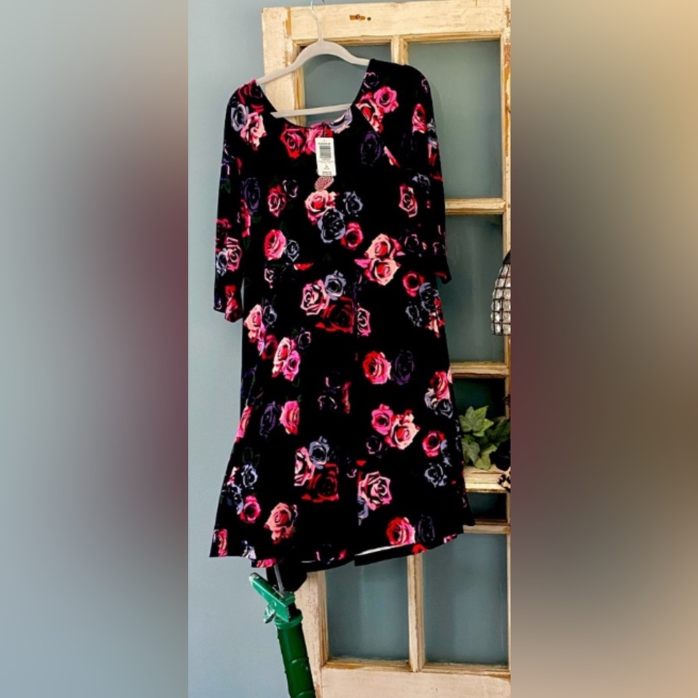 COPY - Betsy Johnson/pink and black dress